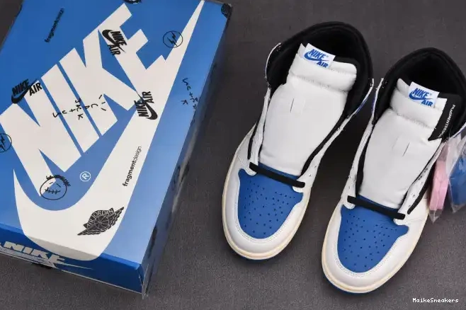 MaikeSneakers DH3227-105 Jordan 1 White Blue Scott Travis and Air 0604